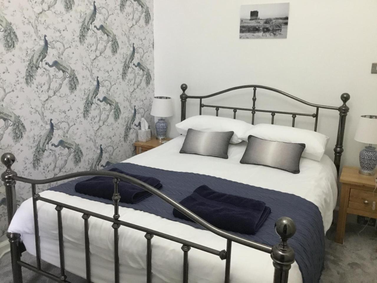 The Old Station House Bed & Breakfast Castle Douglas Bagian luar foto